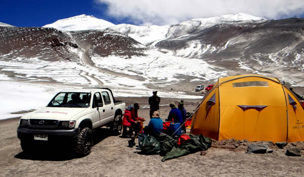 volcan ojos del salado tour